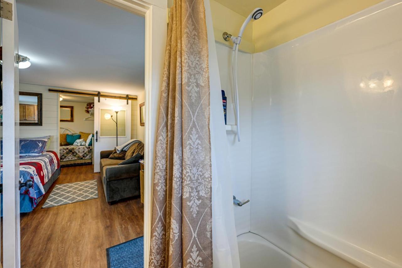 Pet-Friendly Vacation Rental Cabin In Whittier Экстерьер фото