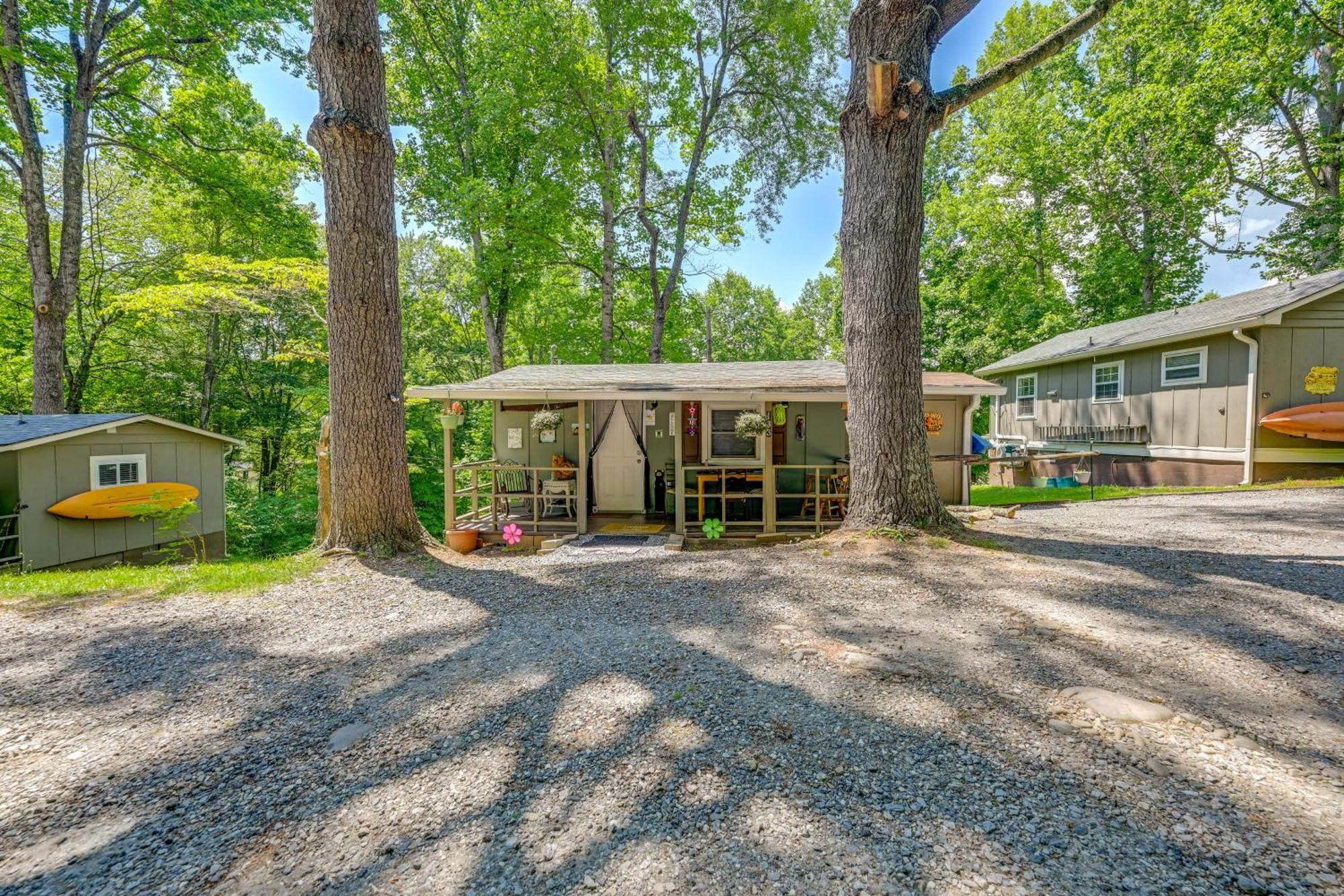 Pet-Friendly Vacation Rental Cabin In Whittier Экстерьер фото