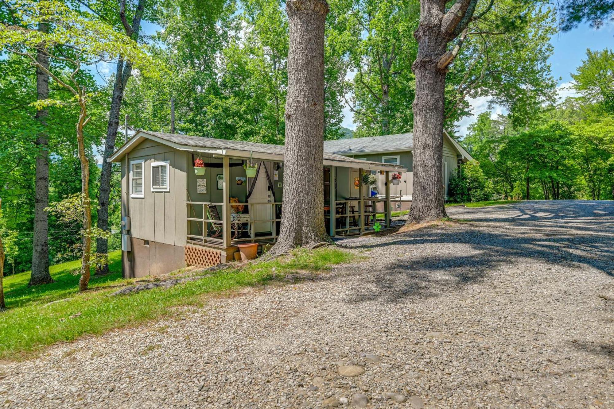 Pet-Friendly Vacation Rental Cabin In Whittier Экстерьер фото
